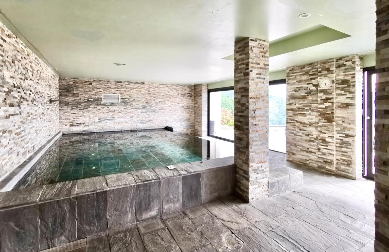 The View!!! By Design Studio Perledo Exterior photo